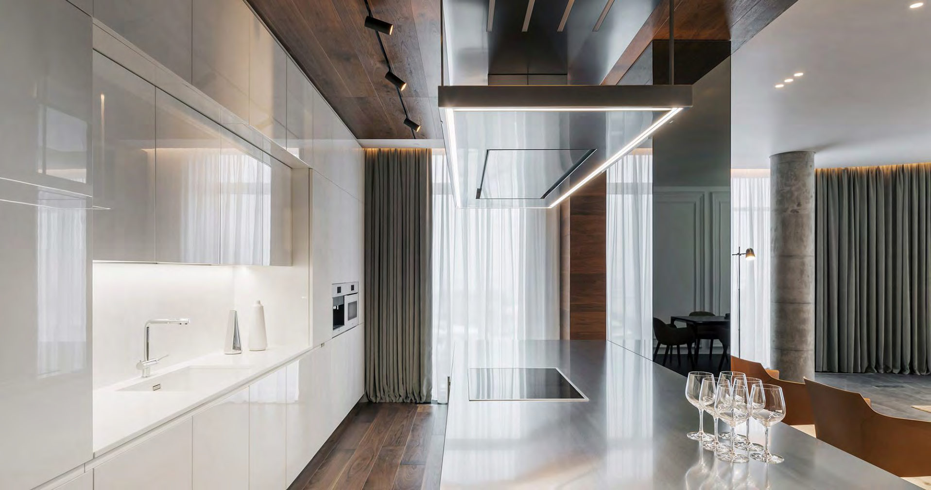Diamond Apartment