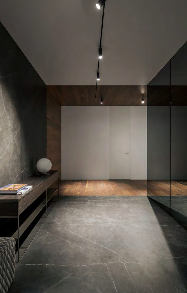 Diamond Apartment