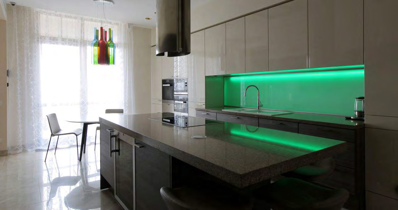 Hrushevskyi Apartment
